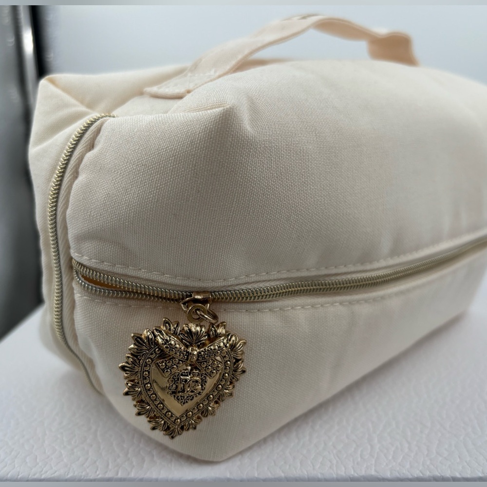 NWT Dolce & Gabbana Devotion off-white zip pouch luxury holiday travel gift - Picture 8 of 13